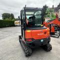 KUBOTA KX030-4